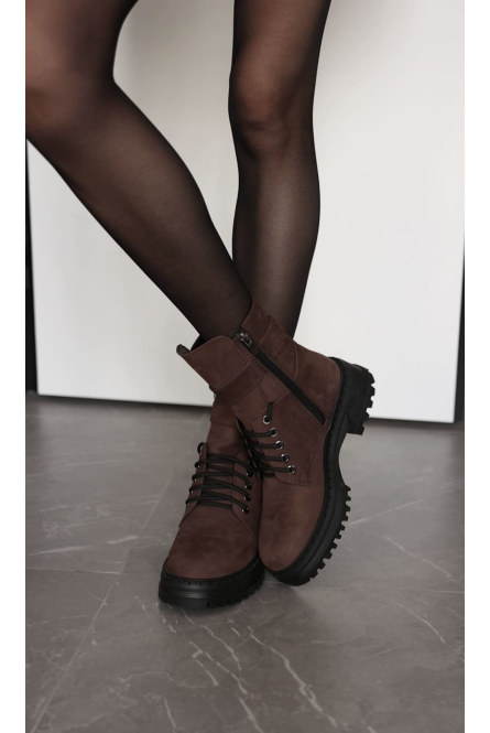 Suede boots