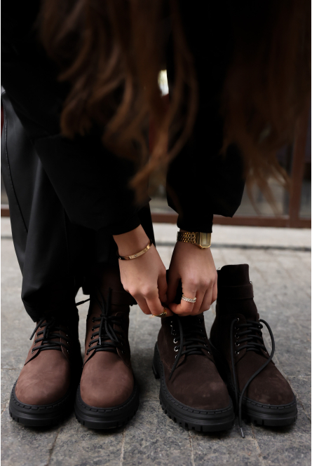 Suede boots