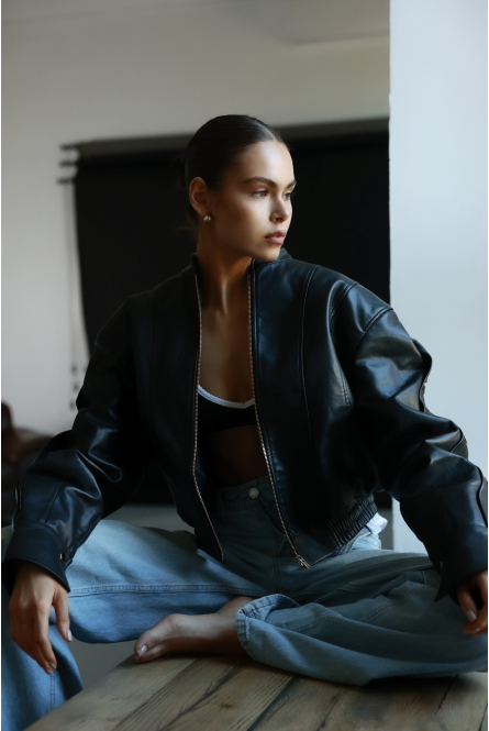 BOMBER BLACK