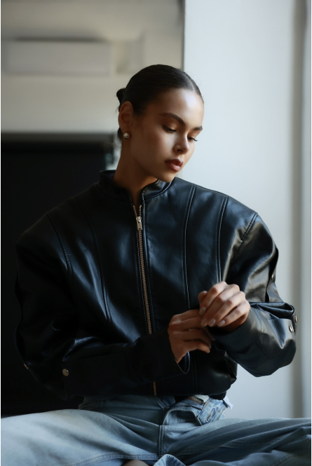 BOMBER BLACK