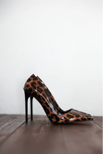 PUMPS